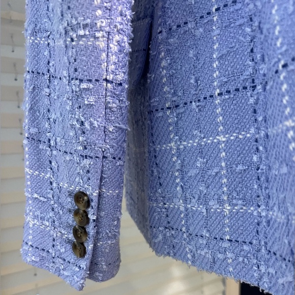 Women's Periwinkle Tweed Double-Breasted Blazer - Picture 5 of 7